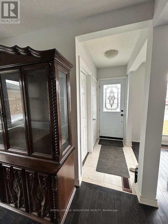 7 Strode Drive, Toronto, Ontario  M1J 1L8 - Photo 1 - E12083216