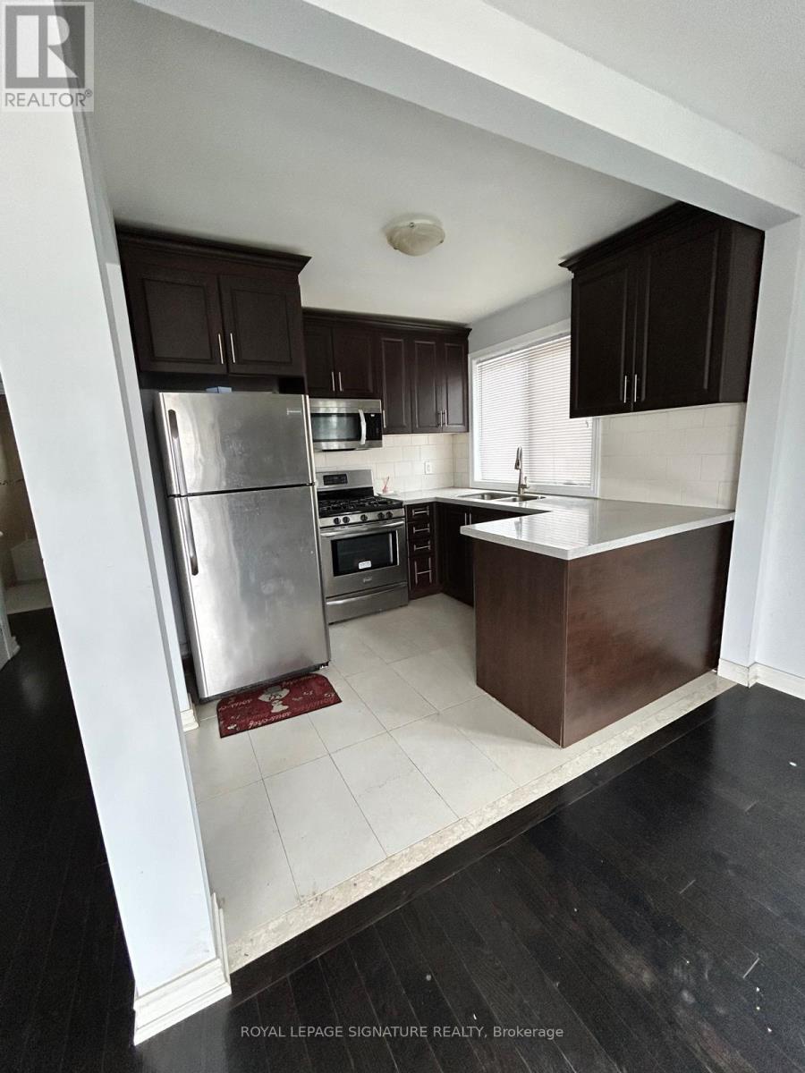 7 Strode Drive, Toronto, Ontario  M1J 1L8 - Photo 4 - E12083216