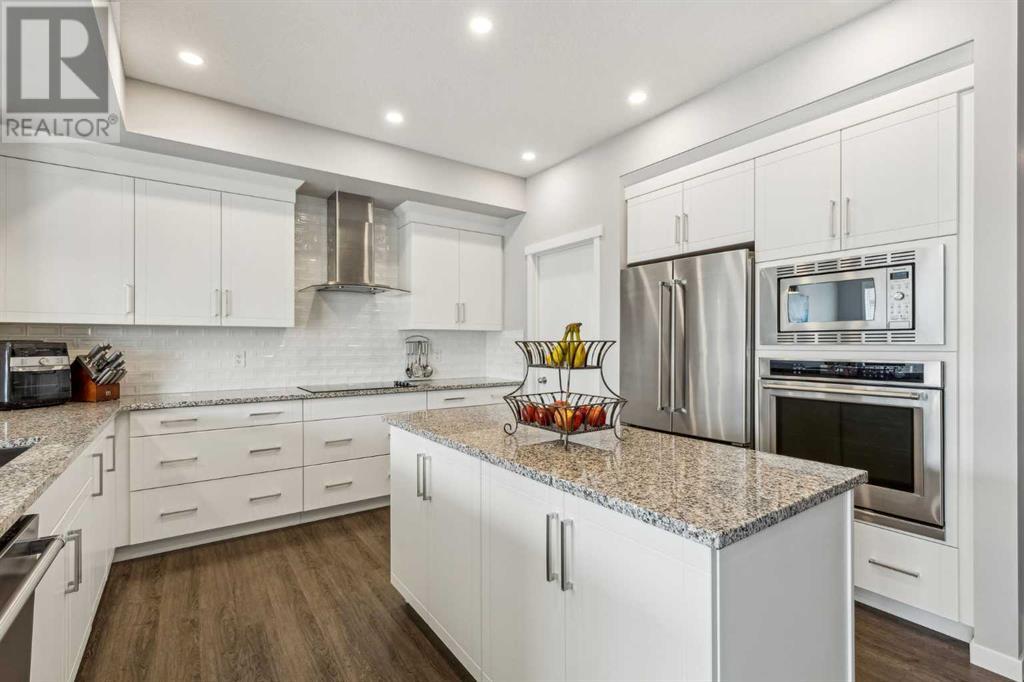 Property at 134 Masters Common SE image 3