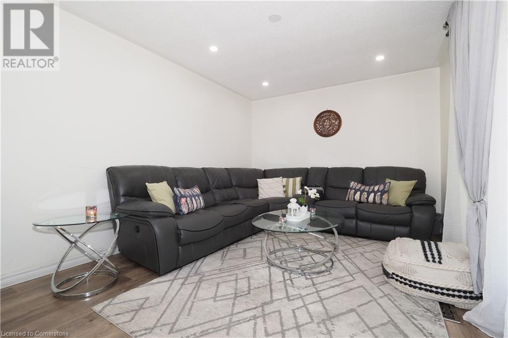 11 Mckay Street, Cambridge, Ontario  N1R 4G2 - Photo 11 - 40720503