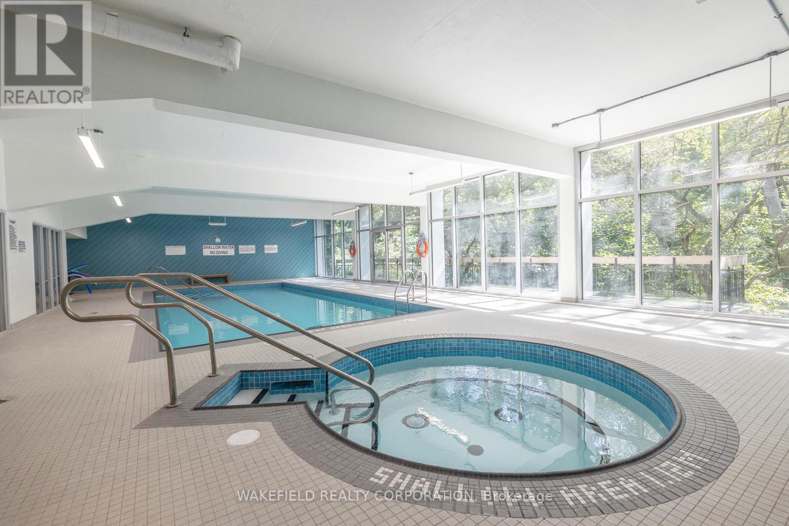 836 - 21 Dale Avenue, Toronto (Rosedale-Moore Park), Ontario  M4W 1K3 - Photo 25 - C12123514
