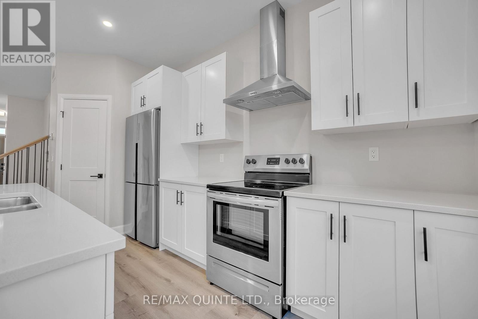 1211 Waterside Way, Kingston, Ontario  K7K 0J1 - Photo 12 - X12123490