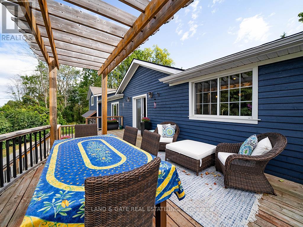 14 Eastern Avenue, Prince Edward County, Ontario  K8N 4Z1 - Photo 33 - X12123517