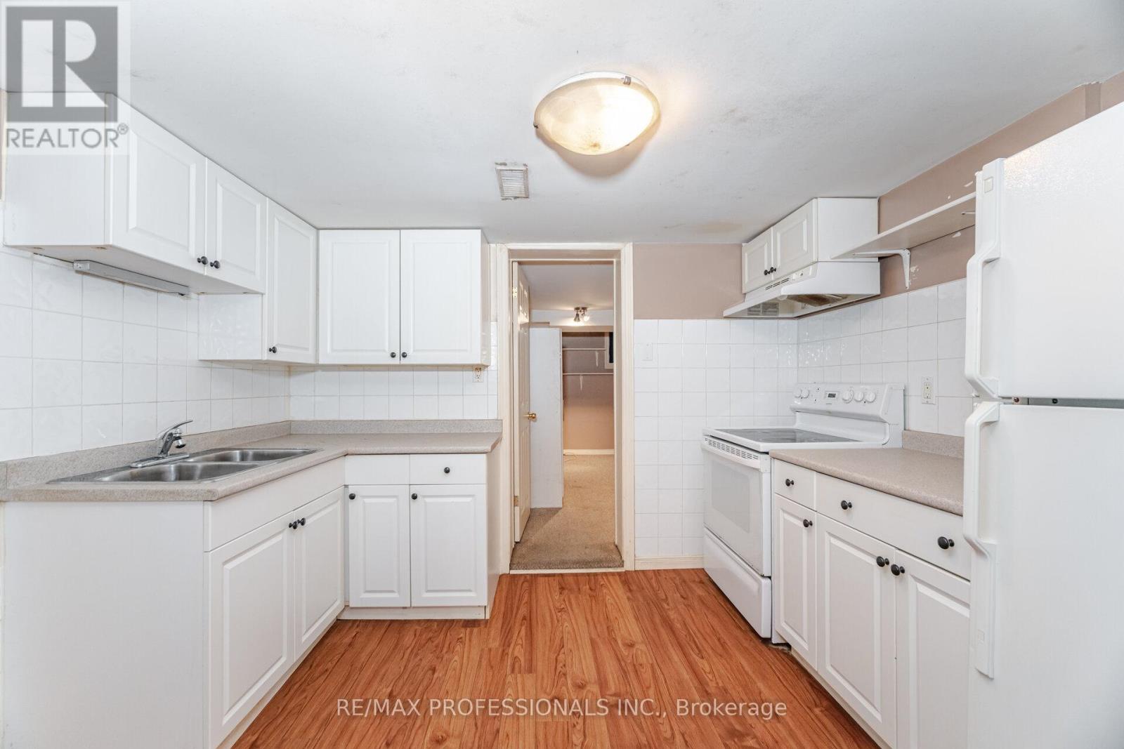 11 Jeanette Street, Toronto, Ontario  M1M 3G2 - Photo 24 - E12123471