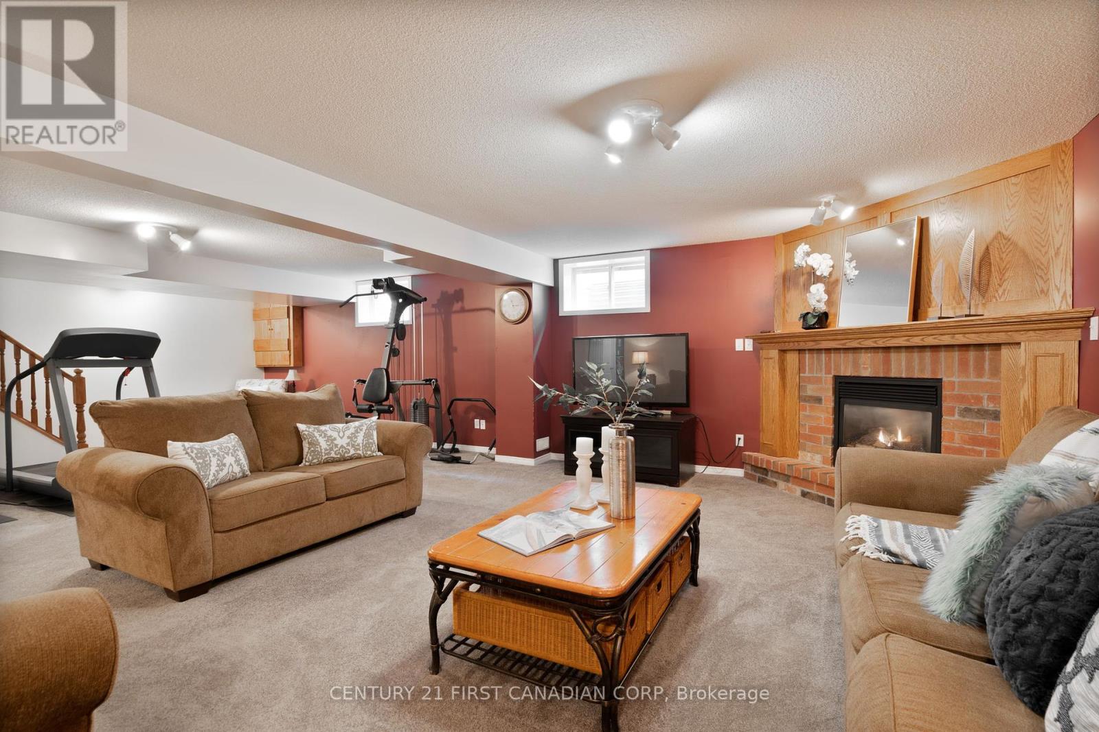 36 Juniper Crescent, Strathroy-Caradoc, Ontario  N7G 4G4 - Photo 21 - X12104889