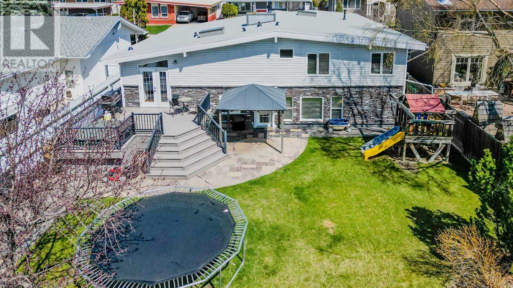 3218 Lakeside Road S, Lethbridge, Alberta  T1K 3H4 - Photo 34 - A2213949