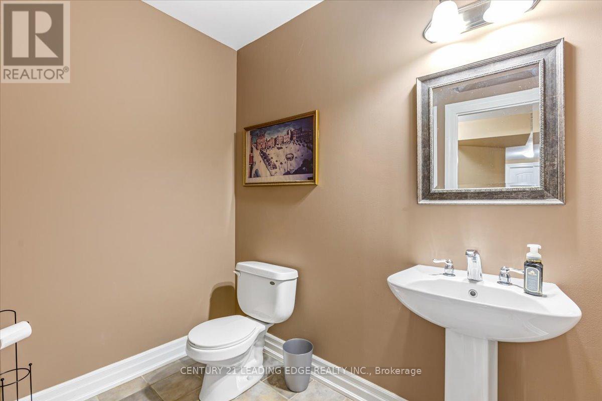 55 Campbell Drive, Uxbridge, Ontario  L9P 0B3 - Photo 23 - N12123532