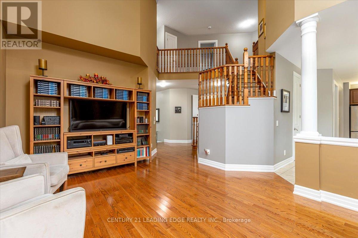 55 Campbell Drive, Uxbridge, Ontario  L9P 0B3 - Photo 8 - N12123532