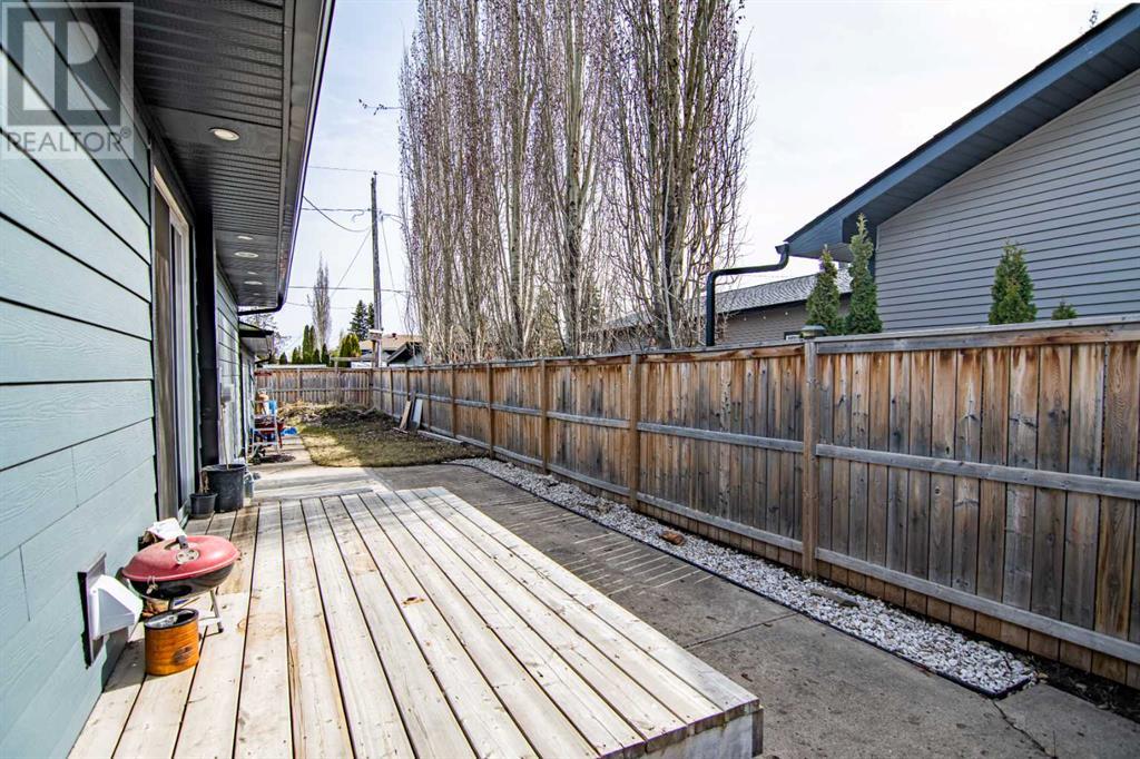 5801 West Park Crescent, Red Deer, Alberta  T4N 1E7 - Photo 28 - A2209943