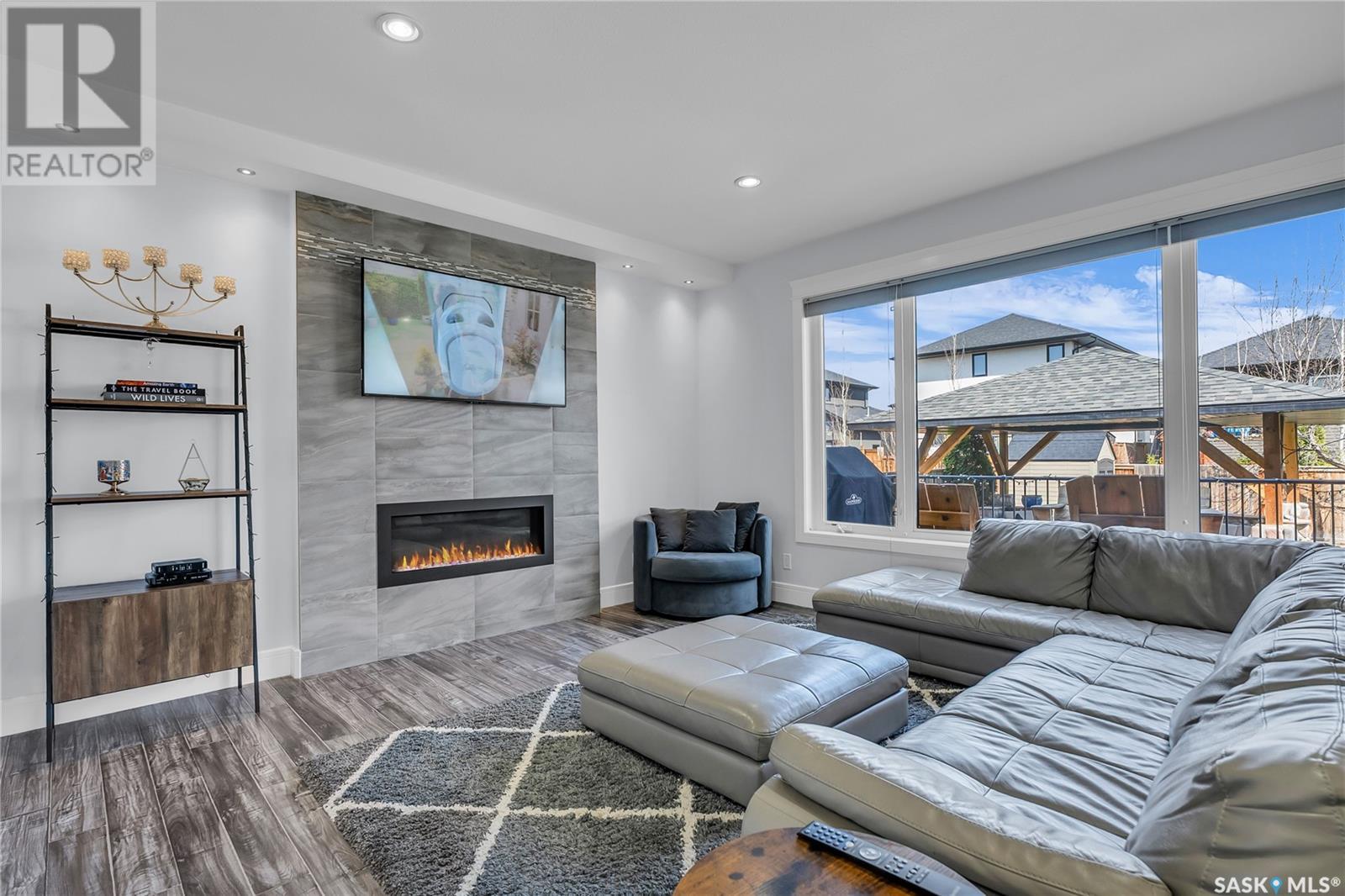 Property at 642 Kloppenburg TERRACE image 5