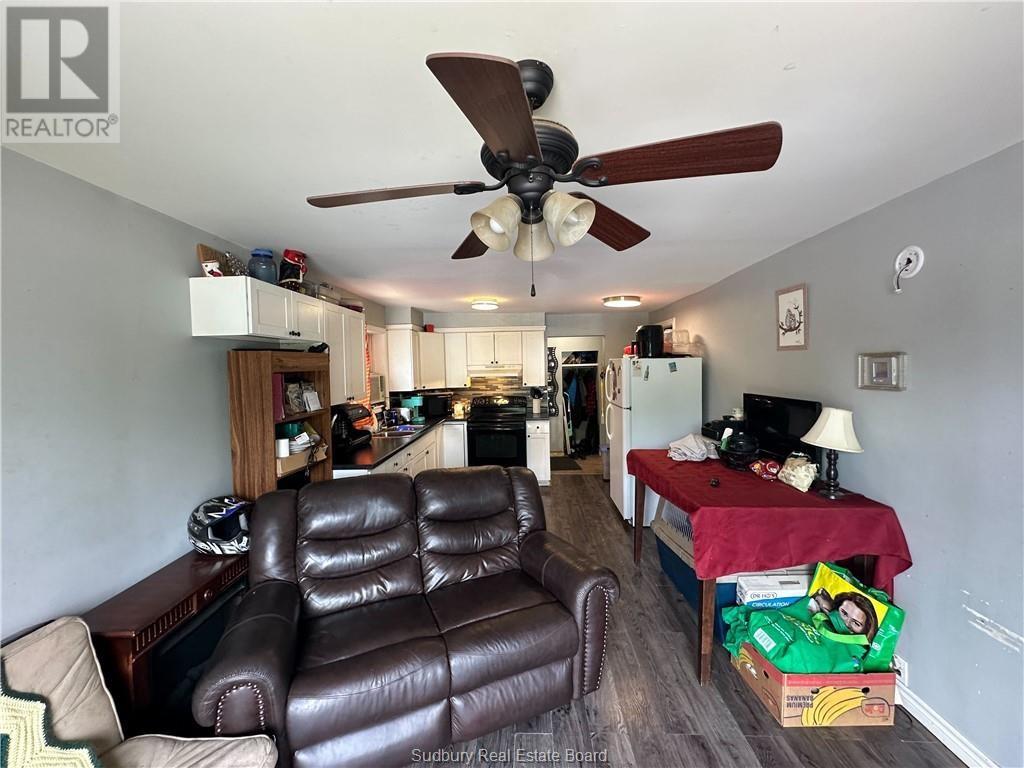 3432 Falconbridge Highway, Garson, Ontario  P3L 1B1 - Photo 4 - 2122024