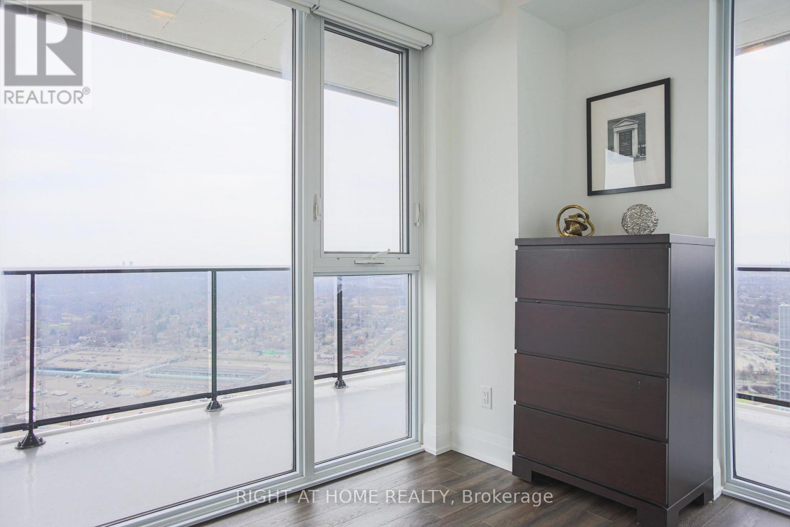 5002 - 70 Annie Craig Drive, Toronto, Ontario  M8V 0G2 - Photo 11 - W12123519