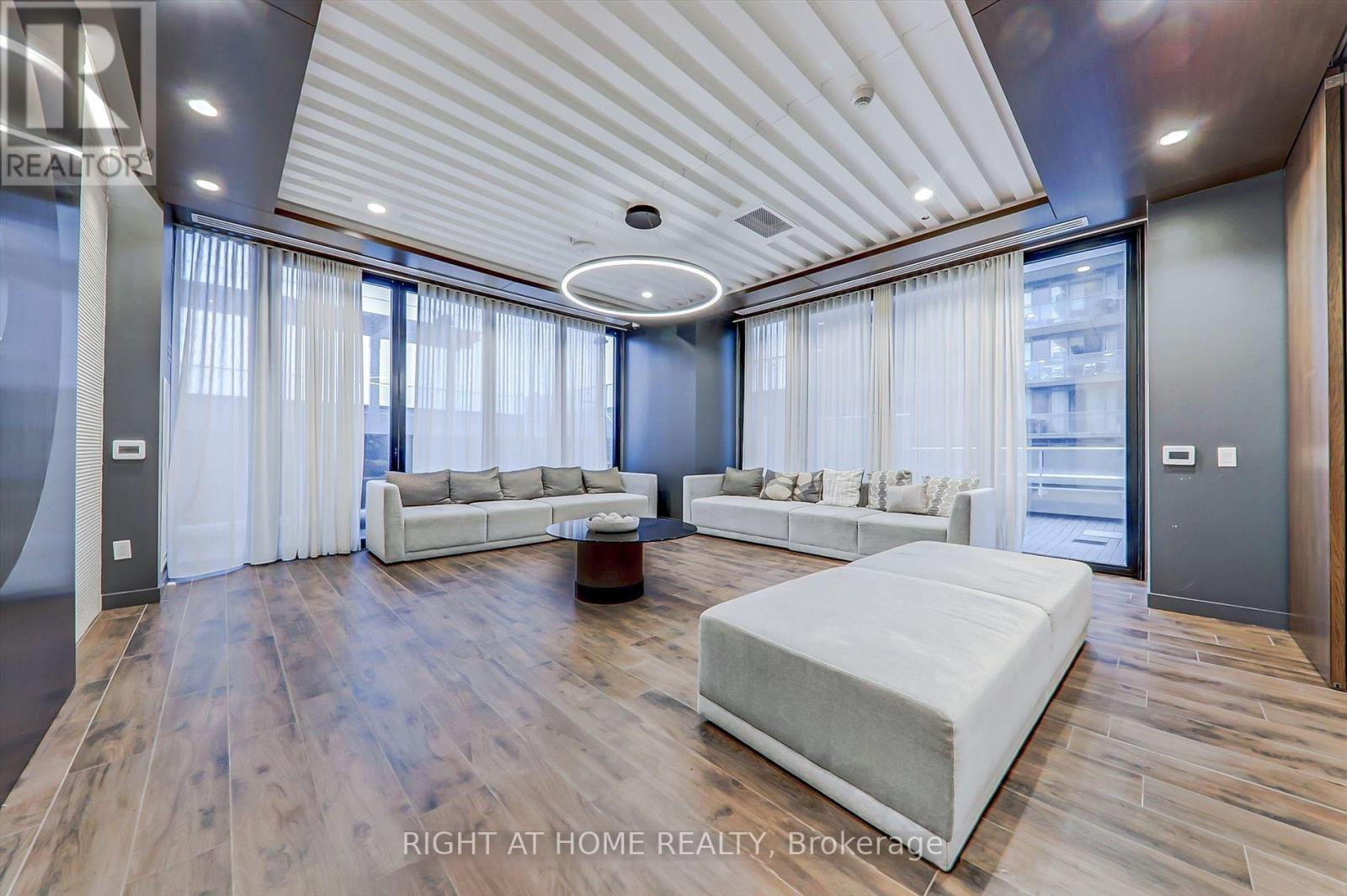 5002 - 70 Annie Craig Drive, Toronto, Ontario  M8V 0G2 - Photo 17 - W12123519