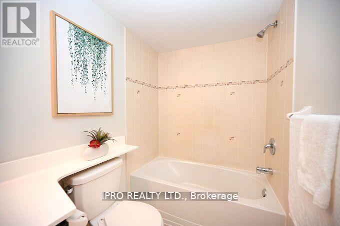 13 - 2476 Post Road, Oakville (Ro River Oaks), Ontario  L6H 0K1 - Photo 10 - W12123528