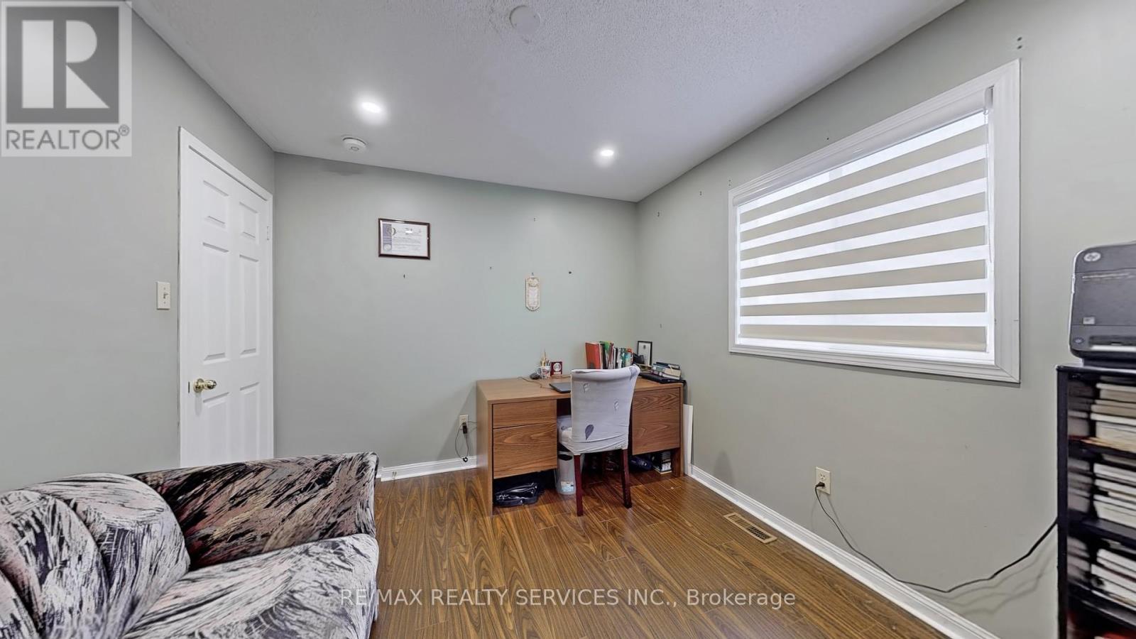 87 Sprucelands Avenue, Brampton (Sandringham-Wellington), Ontario  L6R 1N3 - Photo 36 - W12123433
