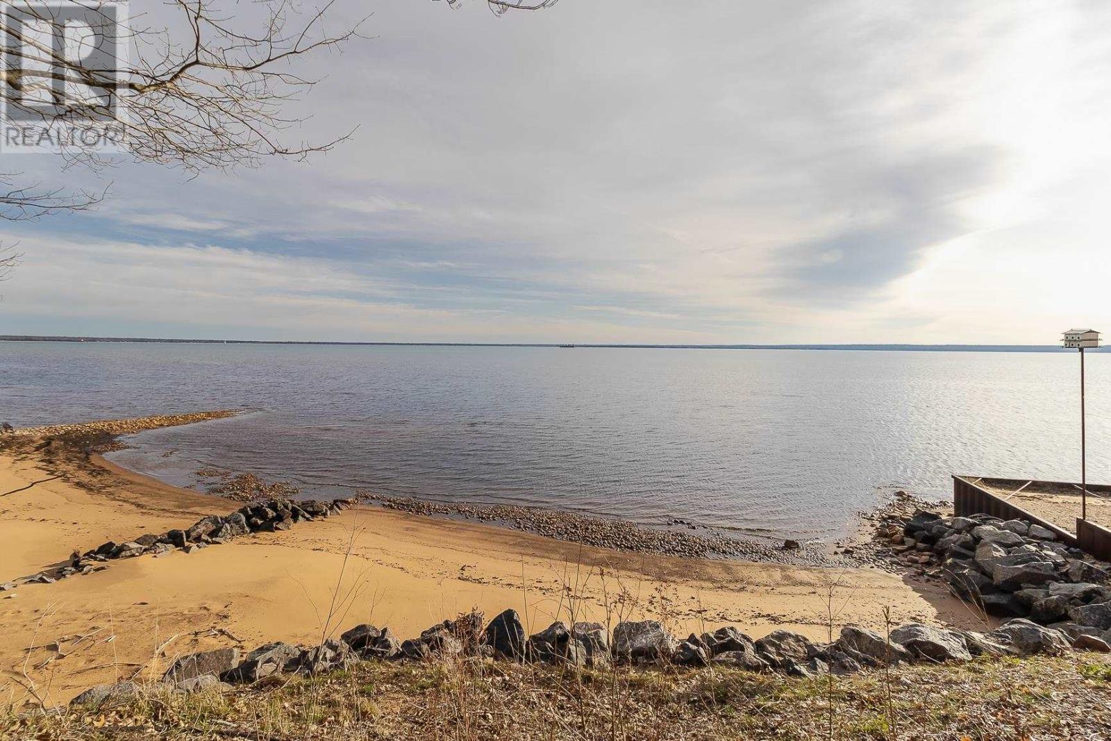 9 Nokomis Beach Rd, Sault Ste. Marie, Ontario  P6A 5K6 - Photo 4 - SM250794