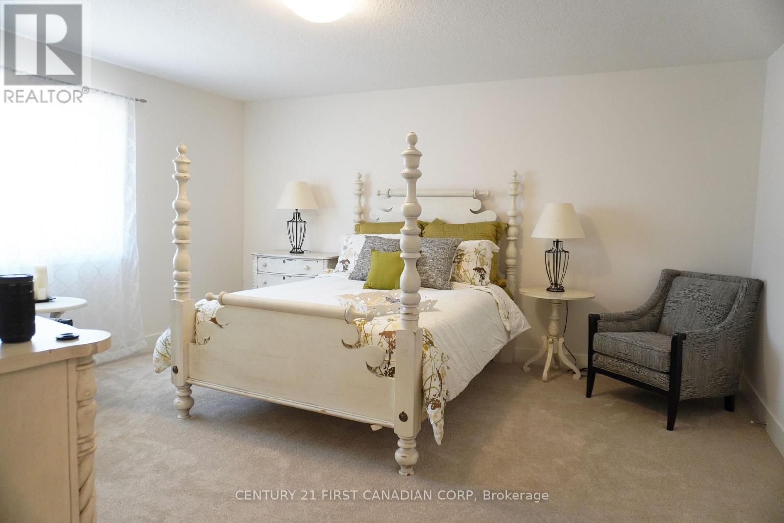 522 Gatestone Road, London South, Ontario  N6M 0A2 - Photo 10 - X12123552