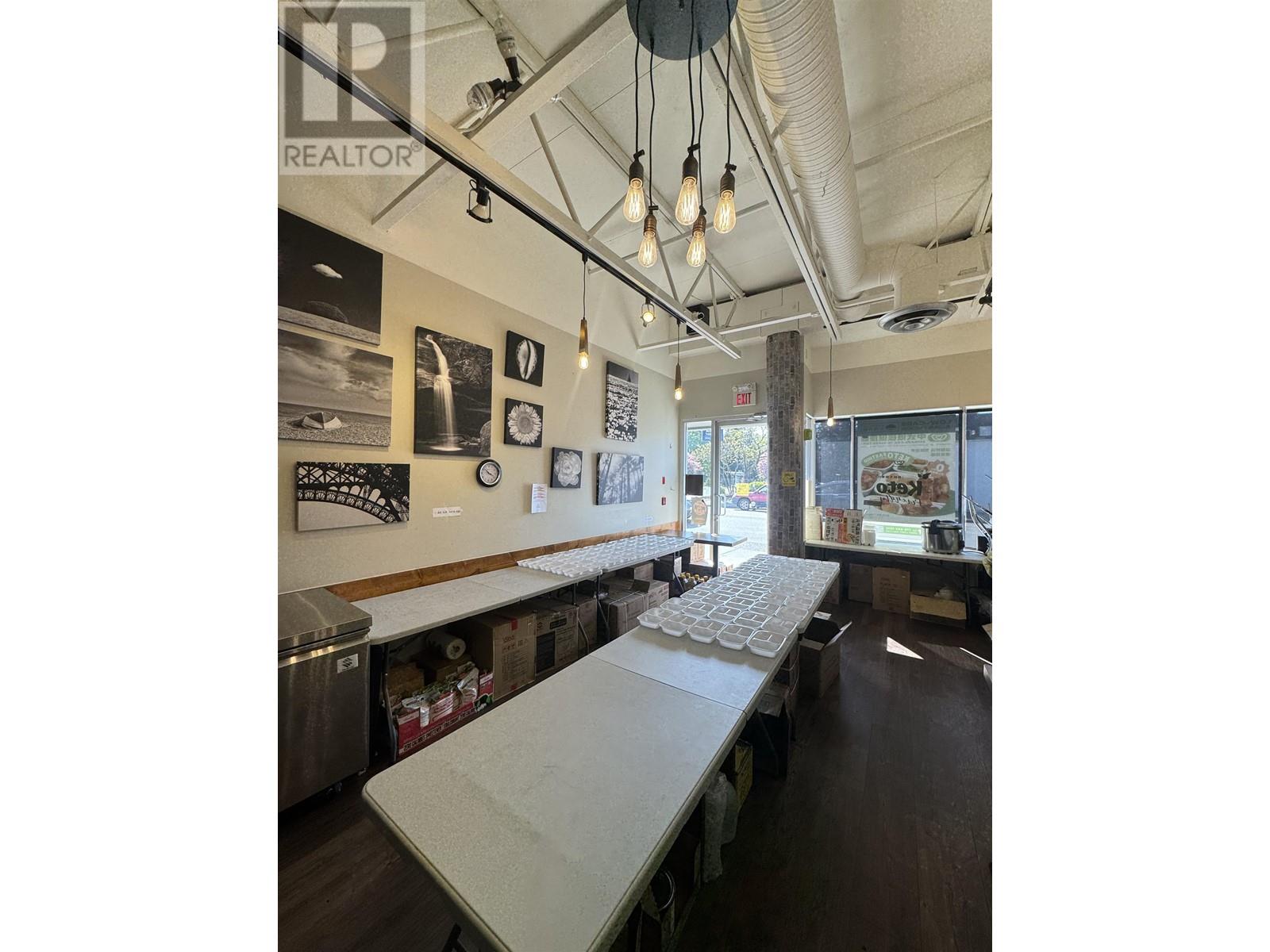 3188 Macdonald Street, Vancouver, British Columbia  V6K 4W7 - Photo 1 - C8068719