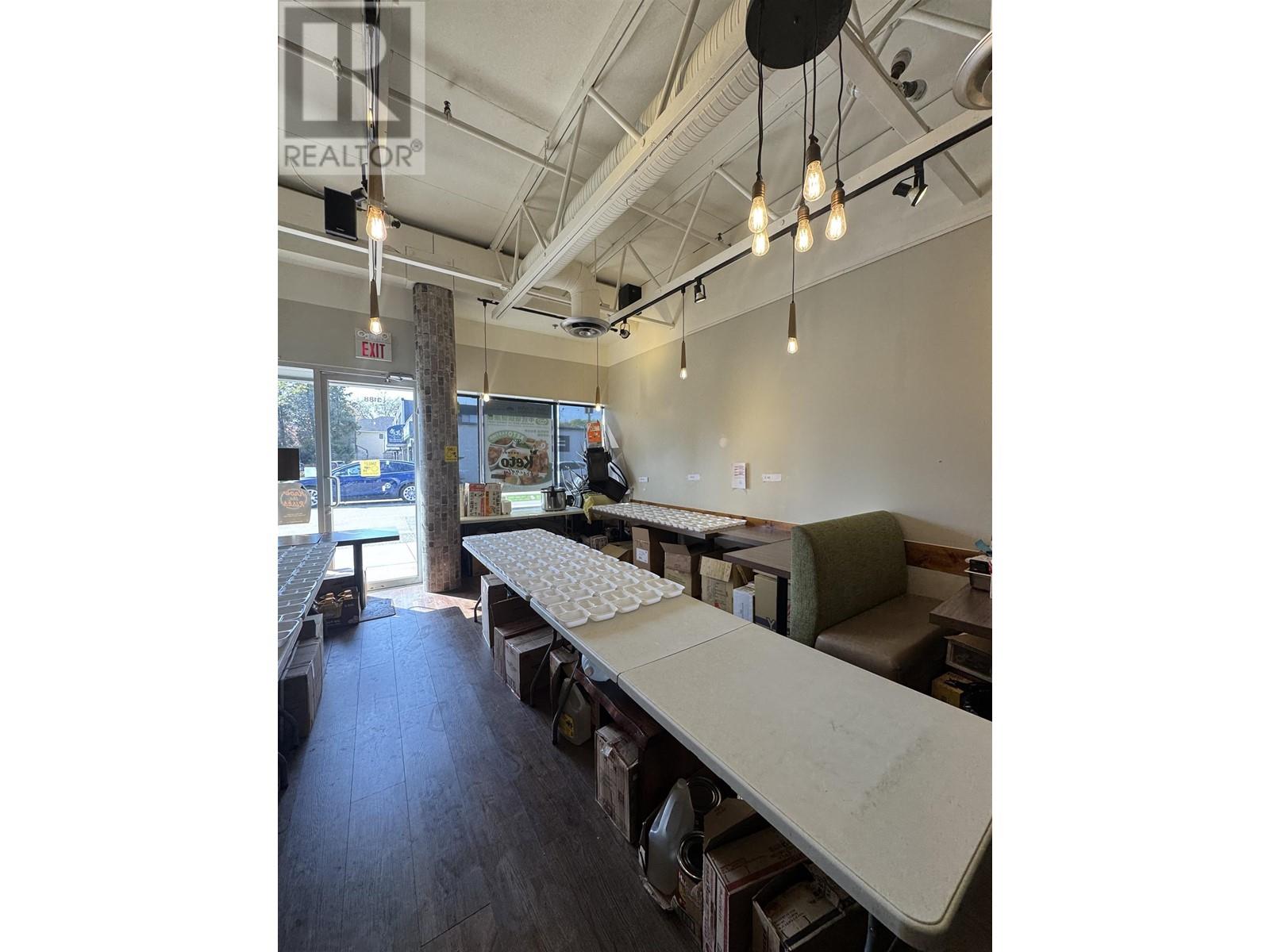 3188 Macdonald Street, Vancouver, British Columbia  V6K 4W7 - Photo 2 - C8068719