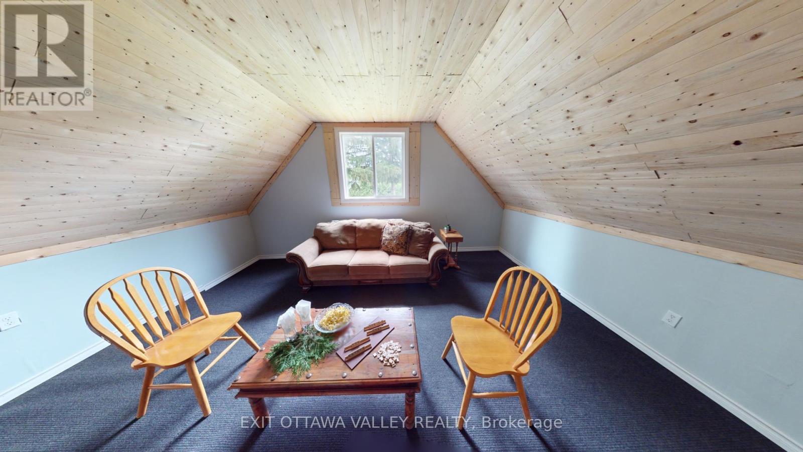 27 Grace Street, Whitewater Region, Ontario  K0J 2L0 - Photo 20 - X12123574