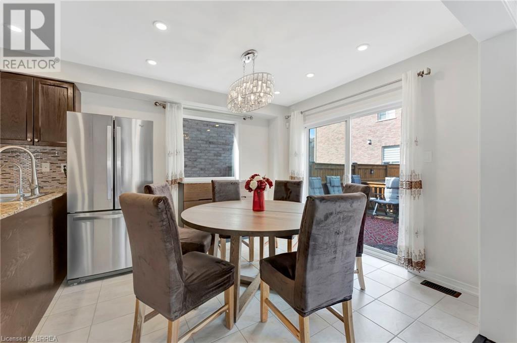 241 Thomas Avenue, Brantford, Ontario  N3S 0E1 - Photo 14 - 40724490