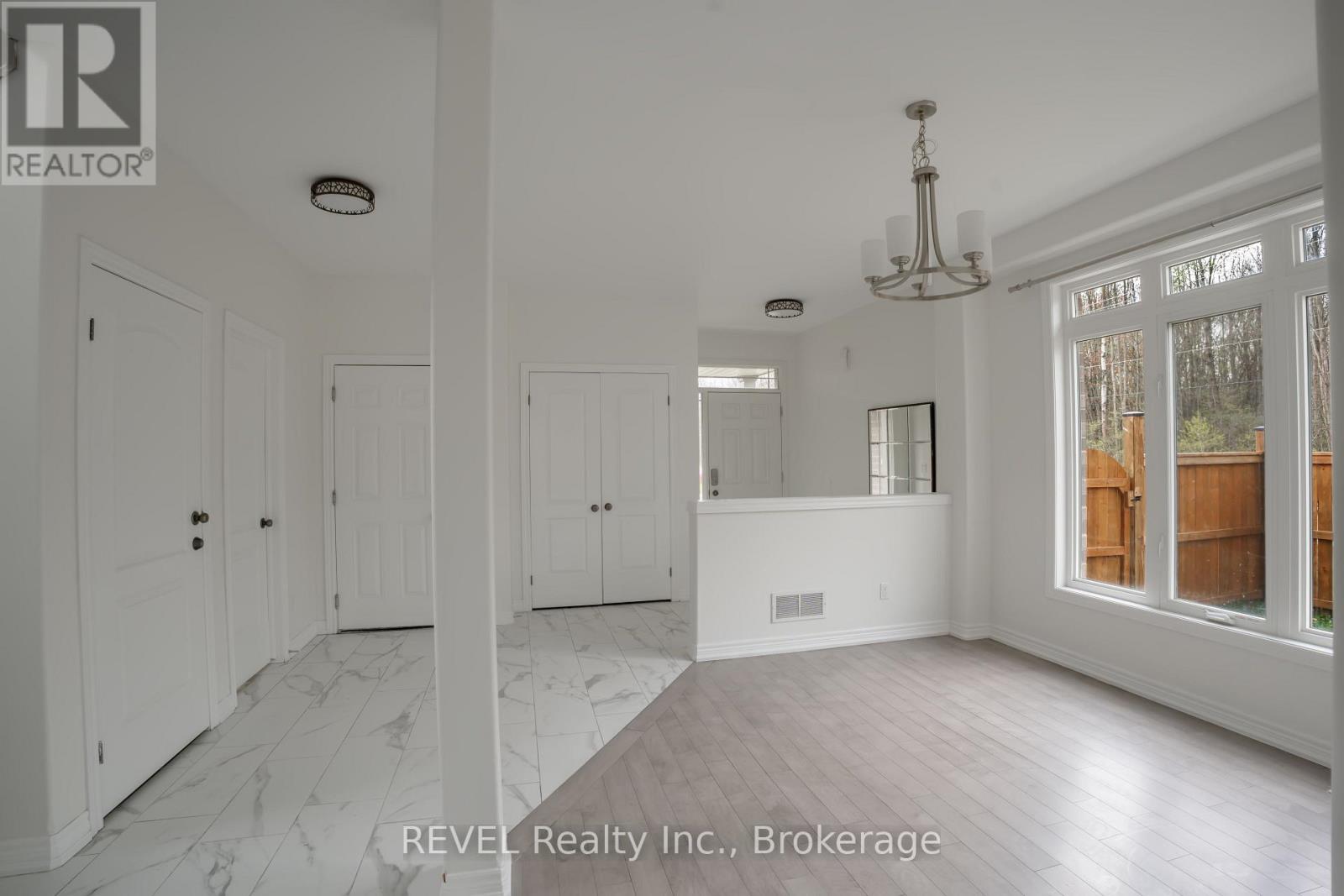 6739 Sam Iorfida Drive, Niagara Falls (Oldfield), Ontario  L2G 0H6 - Photo 7 - X12123551