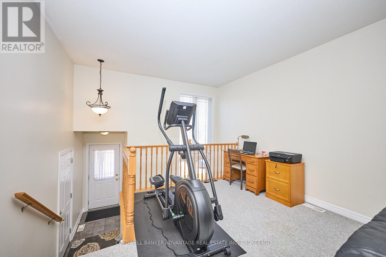 173 Autumn Crescent, Welland, Ontario  L3C 7K2 - Photo 11 - X12123565