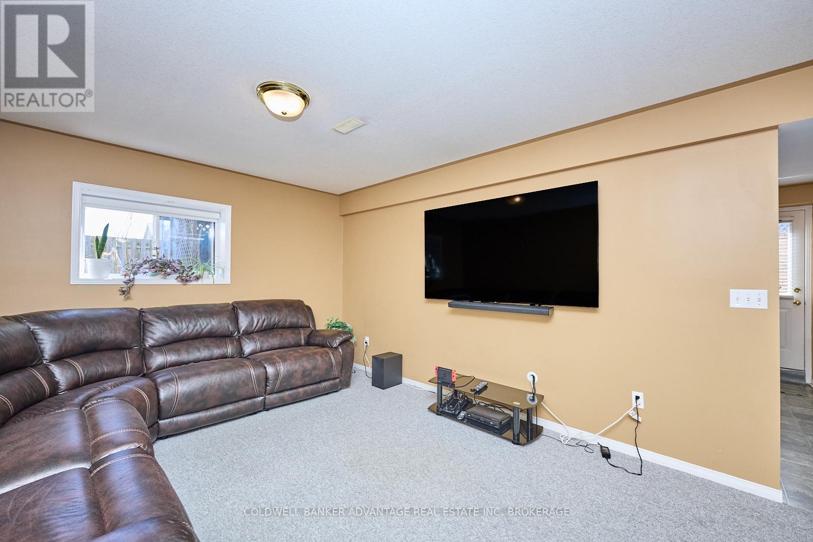 173 Autumn Crescent, Welland, Ontario  L3C 7K2 - Photo 27 - X12123565