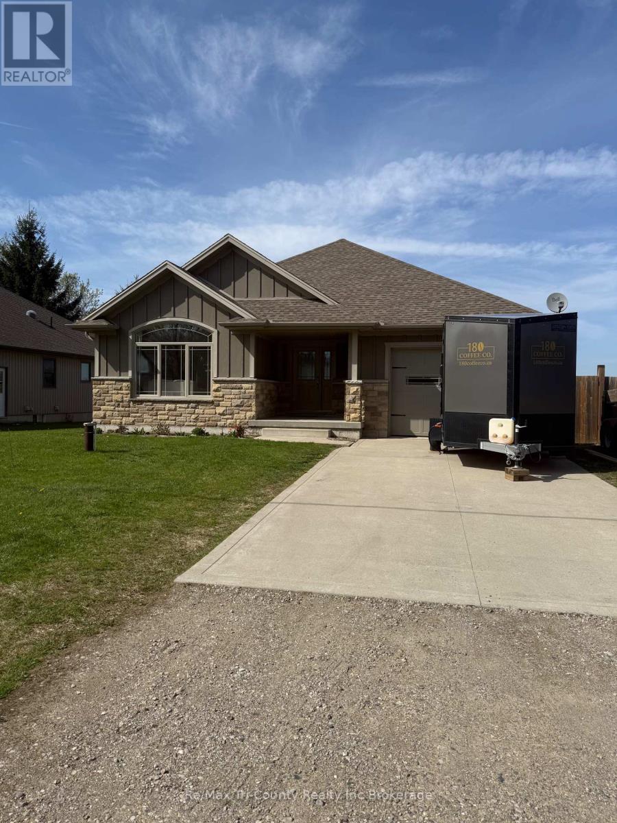 56246 Donnelly Drive, Bayham, Ontario  N0J 1Y0 - Photo 1 - X12123586