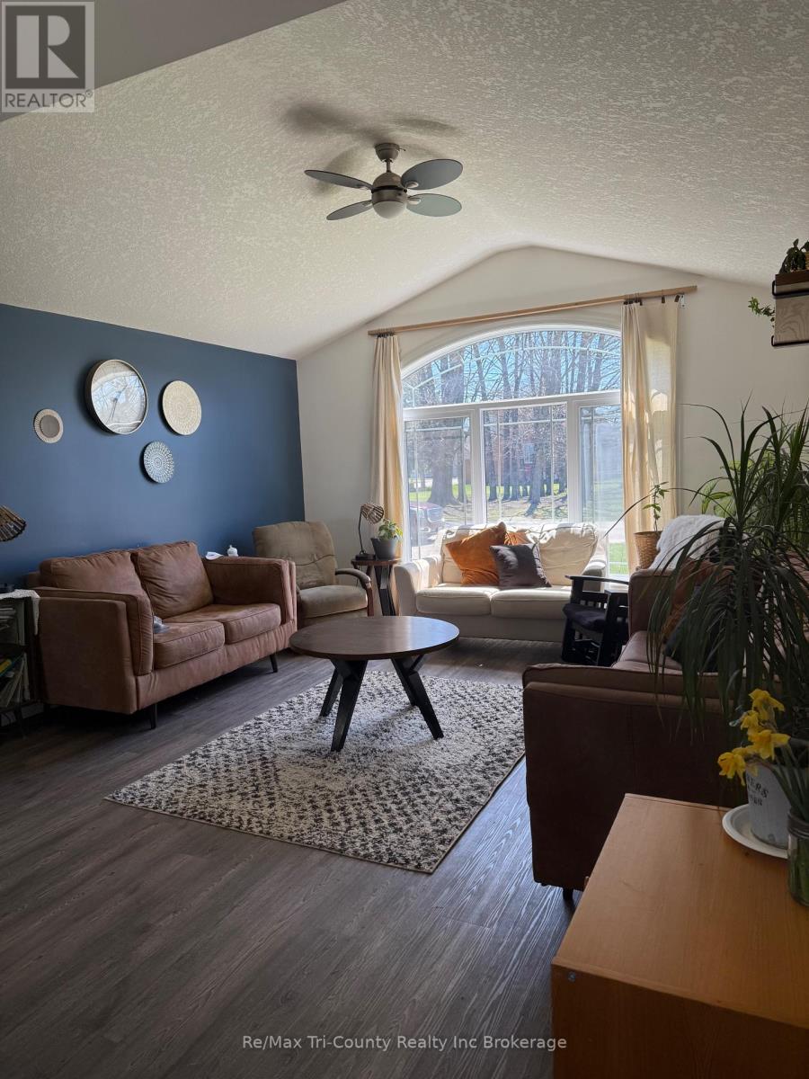 56246 Donnelly Drive, Bayham, Ontario  N0J 1Y0 - Photo 5 - X12123586