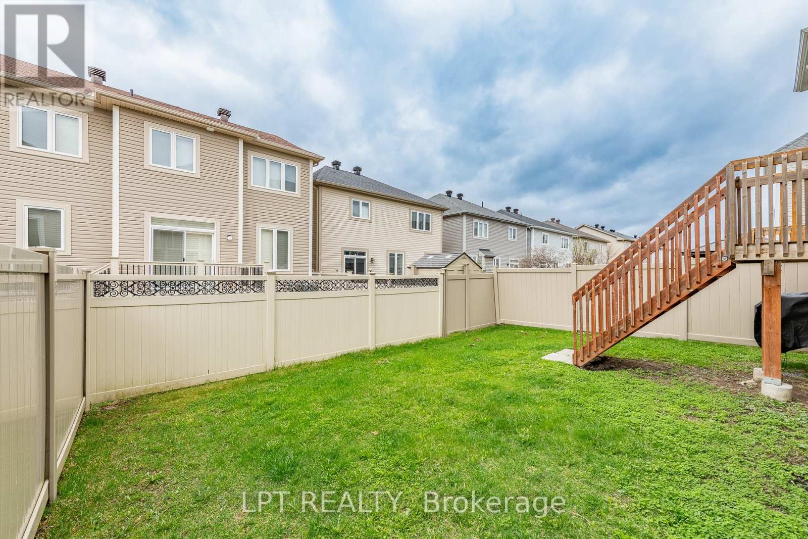 618 Silver Spruce Way, Ottawa, Ontario  K2M 2T6 - Photo 24 - X11988388