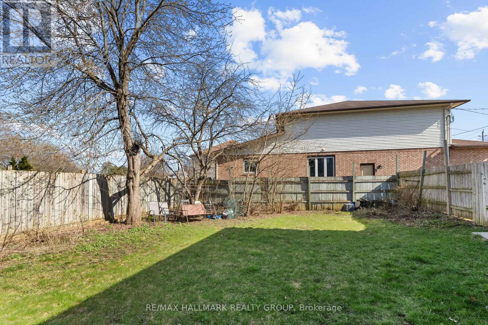 1422 Goth Avenue, Ottawa, Ontario  K1T 1E4 - Photo 23 - X12114362