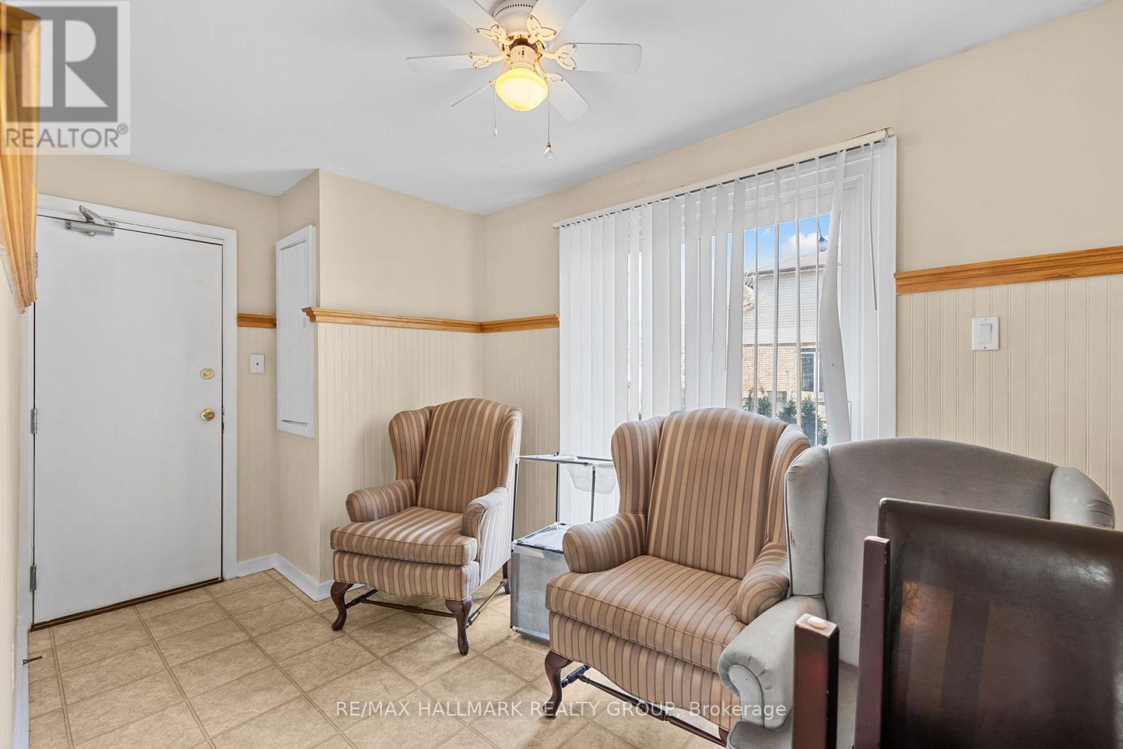1422 Goth Avenue, Ottawa, Ontario  K1T 1E4 - Photo 15 - X12114362