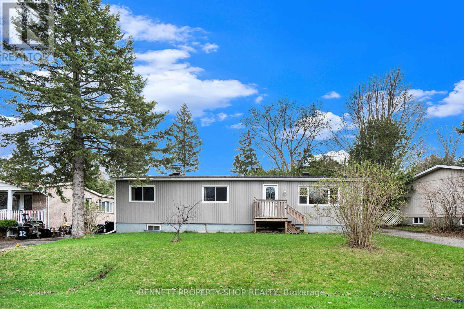 14 LAZY NOL COURT, Ottawa, Ontario