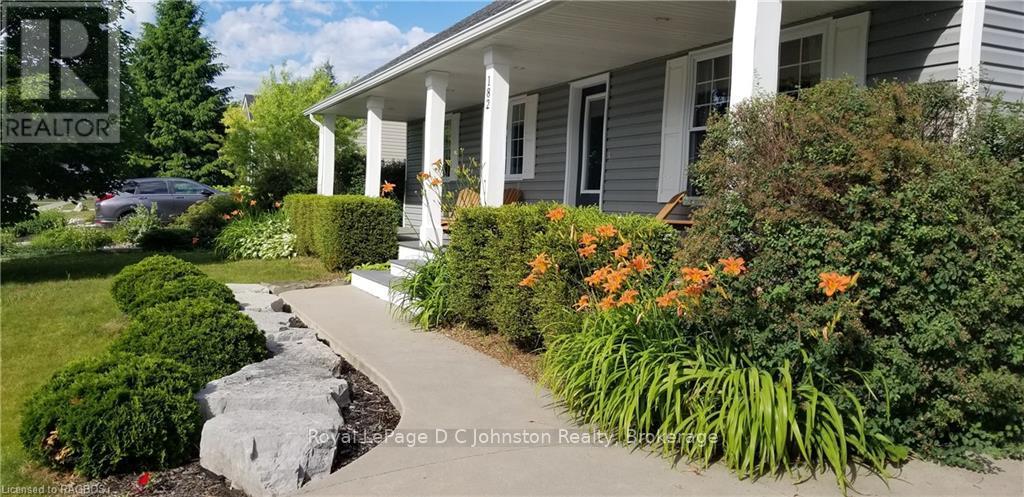 Property at 182 EMERALD DRIVE image 1