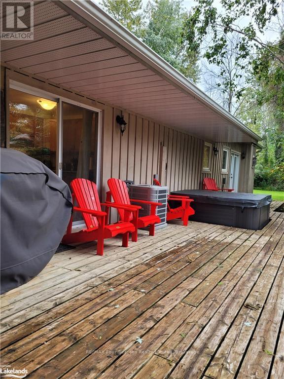 209886 Highway 26 Highway, Blue Mountains, Ontario  L9Y 0L1 - Photo 5 - X12123605
