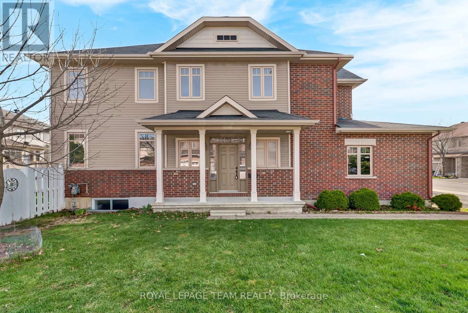 74 Madelon Drive, Ottawa, Ontario  K2J 5C5 - Photo 2 - X12123562