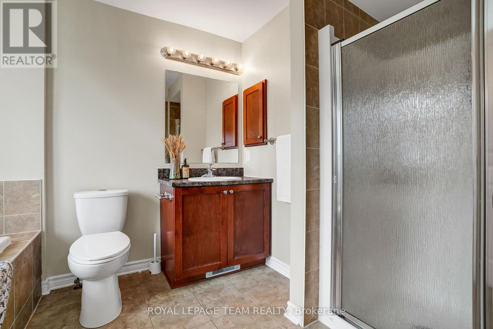 74 Madelon Drive, Ottawa, Ontario  K2J 5C5 - Photo 20 - X12123562