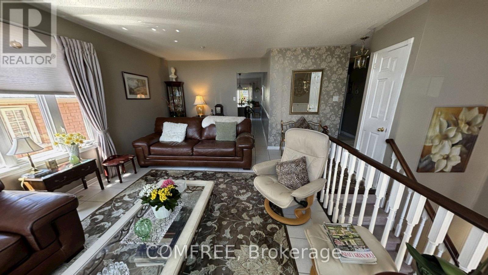 Property at 284 ROCKINGHAM COURT image 5