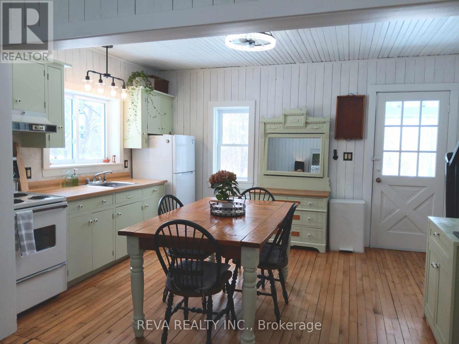 1476 Hillsview Road, Hastings Highlands (Monteagle Ward), Ontario  K0L 2R0 - Photo 3 - X12067741