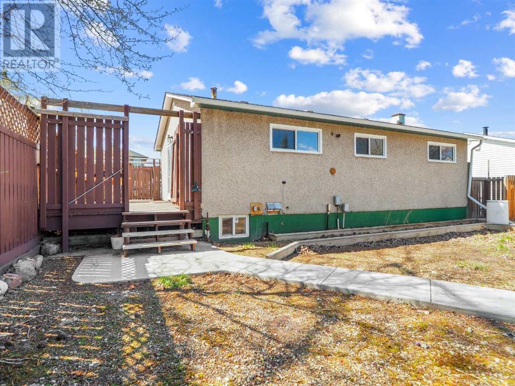 4711 48 Street, Sylvan Lake, Alberta  T4S 1M9 - Photo 32 - A2217691
