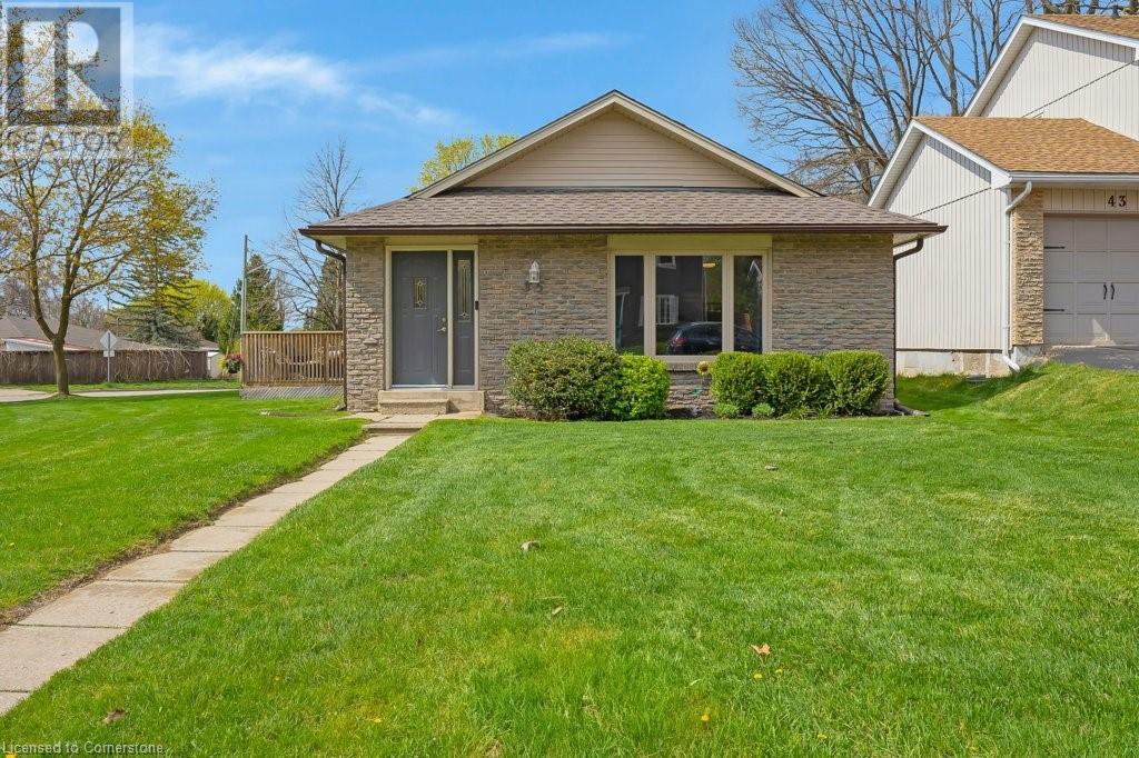 35 Heather Avenue, Cambridge, Ontario  N3C 1X2 - Photo 2 - 40721831