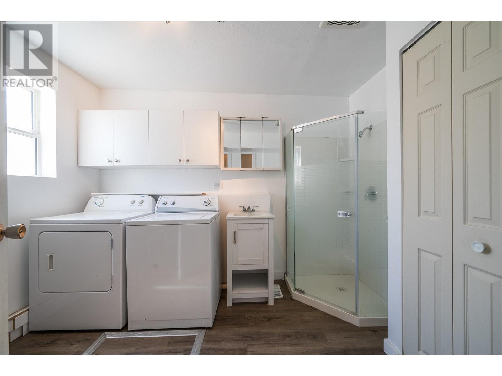 1276 Garcia Street, Merritt, British Columbia  V1K 1B8 - Photo 12 - 10346155