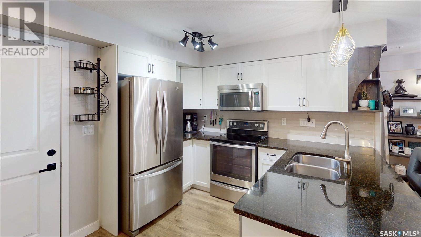 Property at 107 2321 Windsor Park ROAD image 3