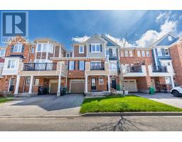 18 DEANCREST ROAD, Brampton, Ontario