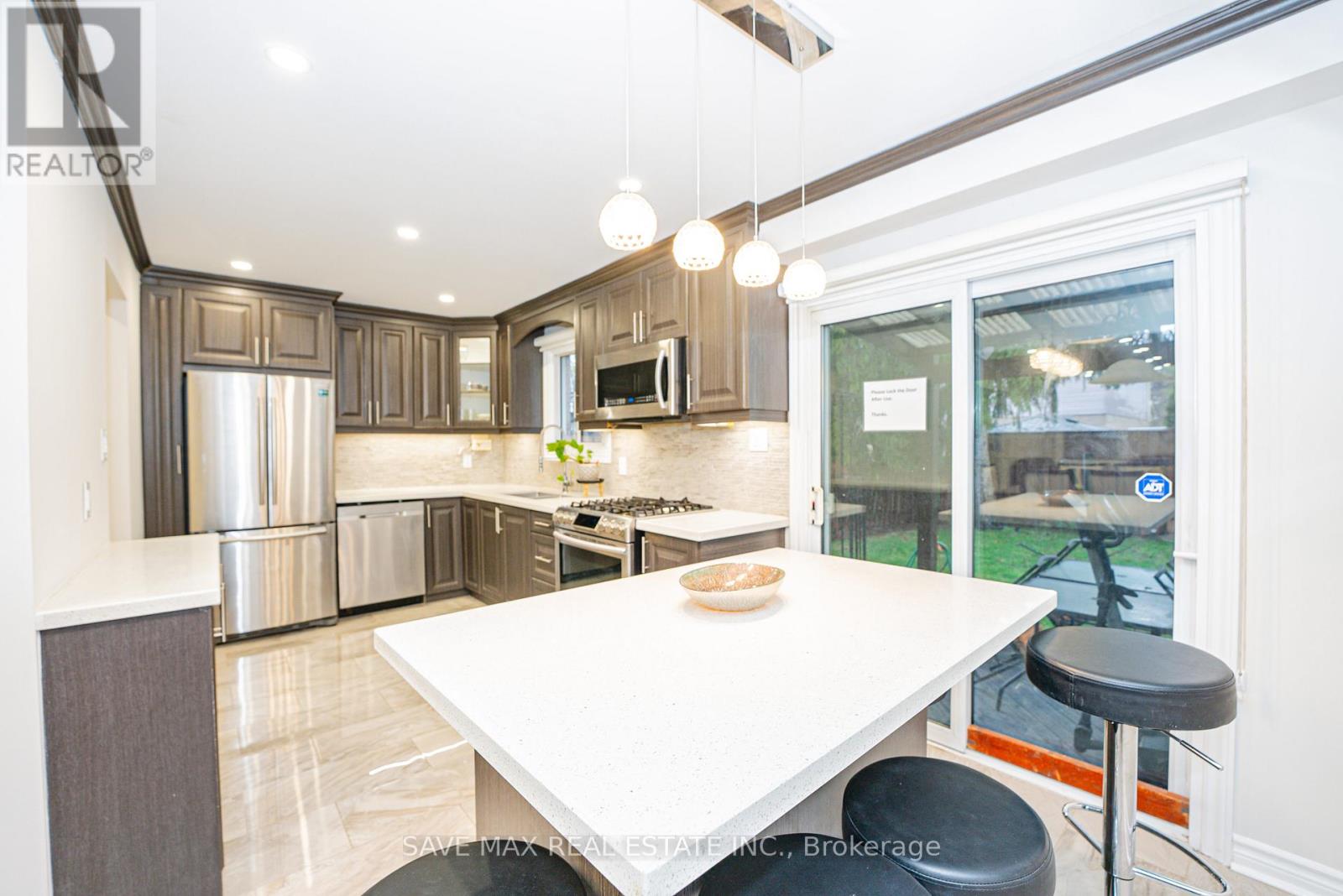 3158 Keynes Crescent, Mississauga, Ontario  L5N 3A1 - Photo 14 - W12123608