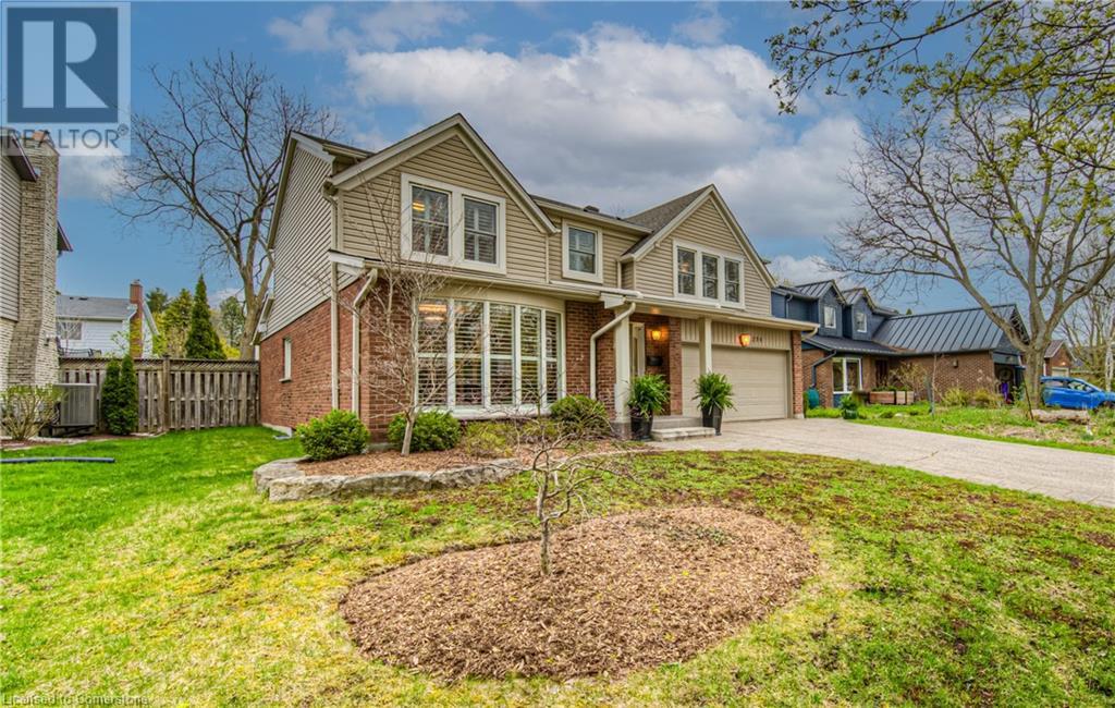 271 Beechlawn Drive, Waterloo, Ontario  N2L 5W8 - Photo 4 - 40723970