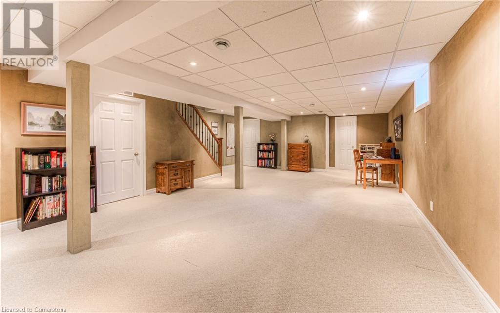 271 Beechlawn Drive, Waterloo, Ontario  N2L 5W8 - Photo 44 - 40723970