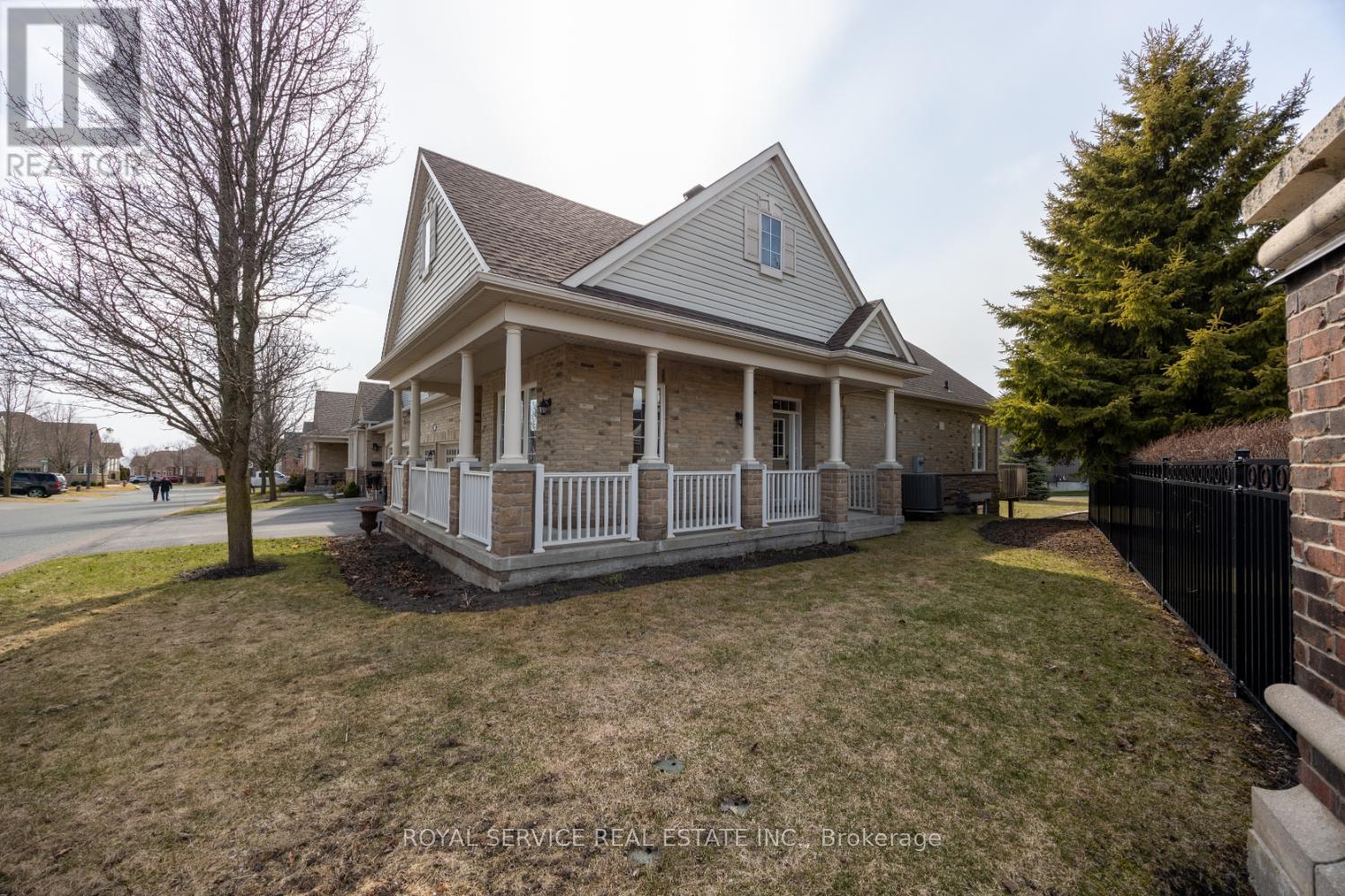 2 Fenton Lane, Port Hope, Ontario  L1A 0A3 - Photo 2 - X12080760