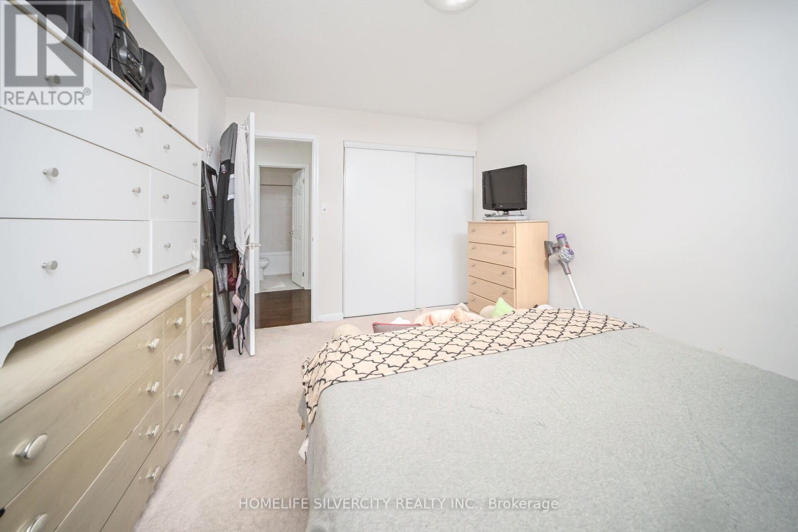 127 Bleasdale Avenue, Brampton, Ontario  L7A 0V8 - Photo 24 - W12107514